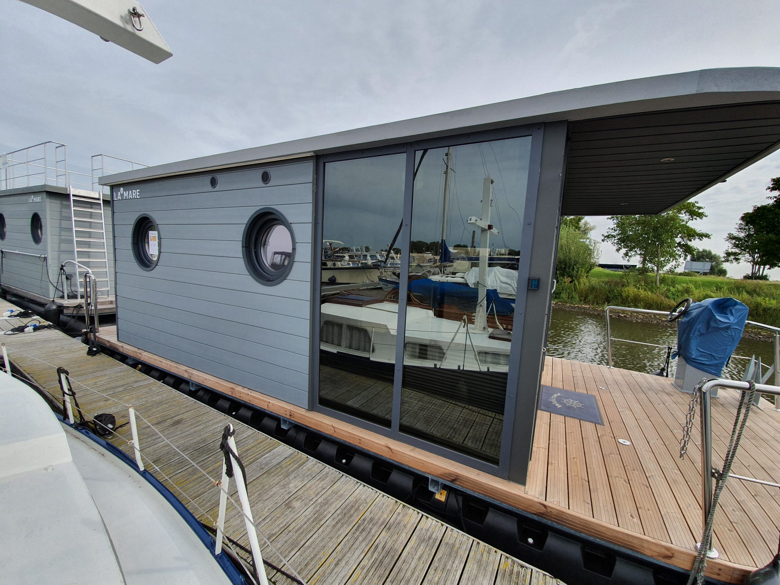 Houseboat Dordrecht II